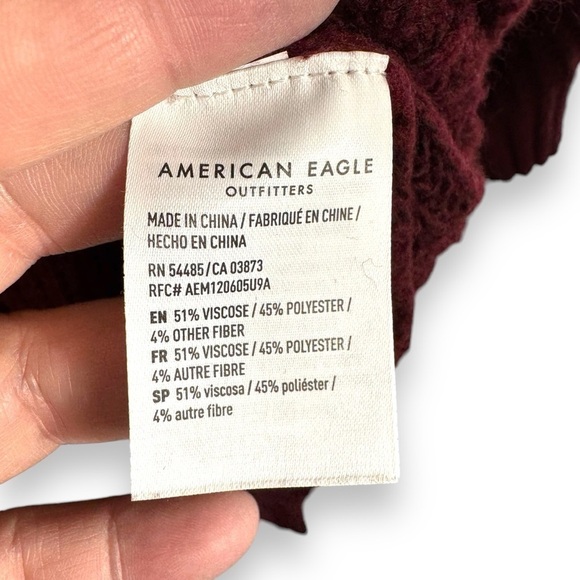 4 for $40 SALE! American Eagle Oversized Super Soft Sweater, Cranberry, Size XS - Picture 5 of 11